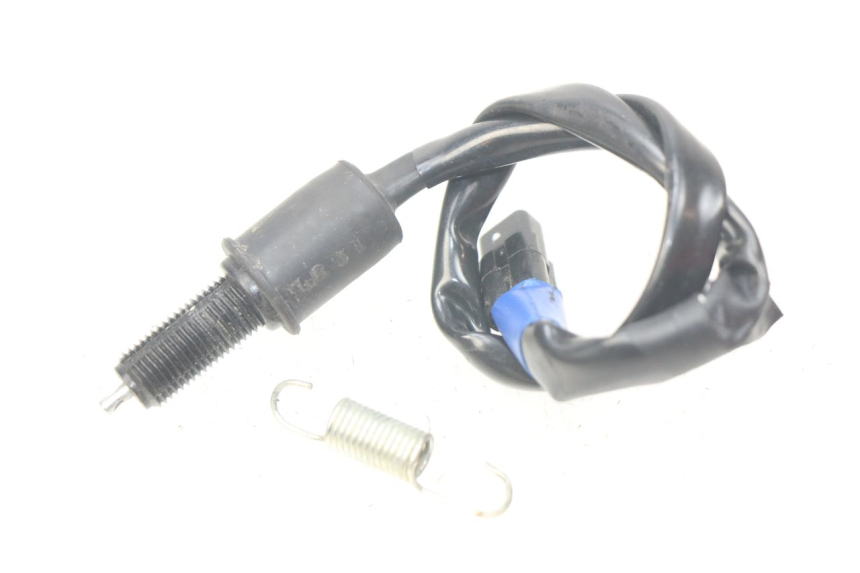 photo de Włącznik tylnego światła stopu KAWASAKI Z 650 (2016 - 2019) - Zoom stanu zużycia