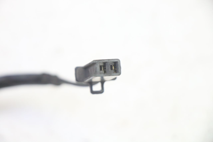 photo de Włącznik tylnego światła stopu KYMCO ZING 125 (1997 - 2003) - Inny kąt widzenia