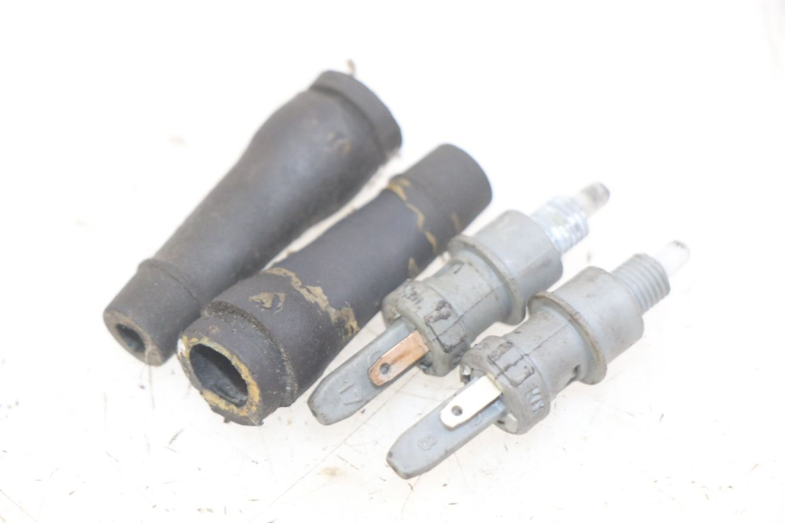 photo de Włącznik światła stopu PEUGEOT CITYSTAR 2T 50 (2018 - 2021) - Widok główny