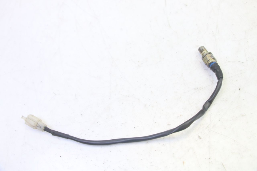 photo de WŁĄCZNIK ŚWIATEŁ STOP PRAWY ADIVA AD3 300 (2014 - 2020) - Inny kąt widzenia