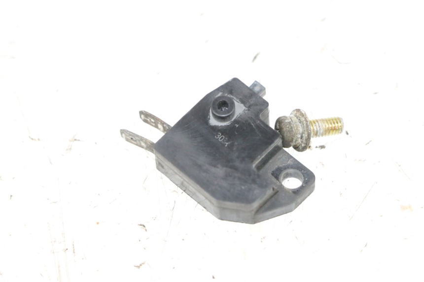 photo de WŁĄCZNIK ŚWIATEŁ STOP PRAWY SUZUKI GSXR GSX-R 1000 (2003 - 2004) - Szczegół części