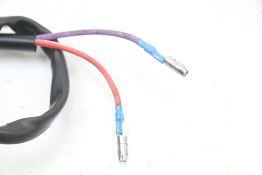 photo de WŁĄCZNIK ŚWIATEŁ STOP PRAWY KEEWAY HURRICANE 50 (2006 - 2019) - Zbliżenie techniczne