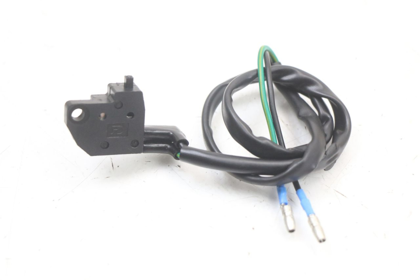 photo de WŁĄCZNIK ŚWIATEŁ STOP PRAWY ORCAL KITE 4T 50 (2019 - 2023) - Zoom stanu zużycia