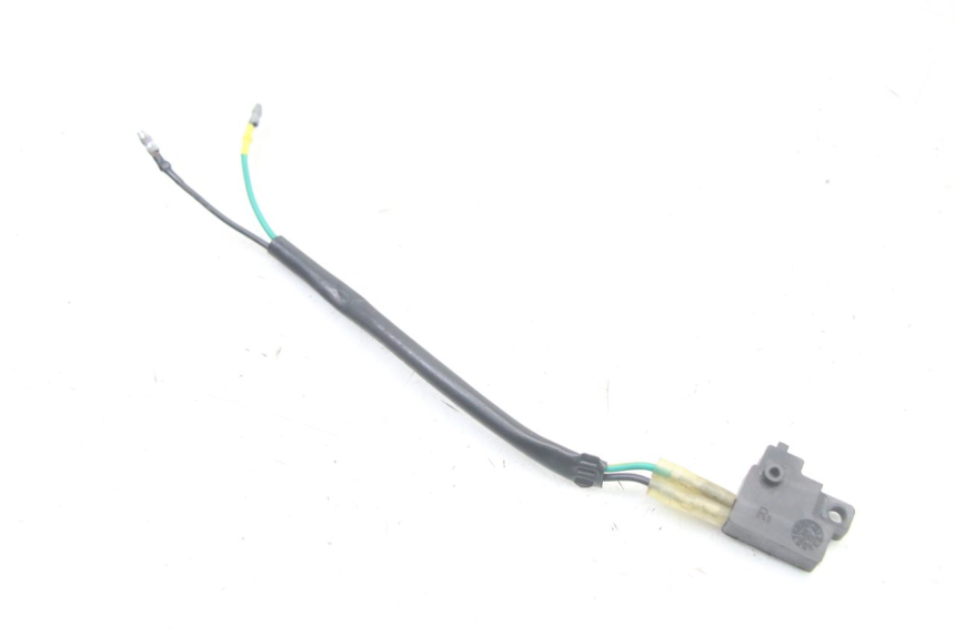 photo de WŁĄCZNIK ŚWIATEŁ STOP PRAWY KYMCO PEOPLE S 125 (2000 - 2008) - Inny kąt widzenia