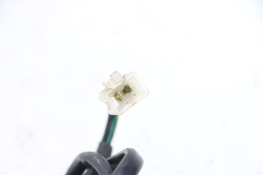 photo de WŁĄCZNIK ŚWIATEŁ STOP PRAWY MASAI XL 50 (2012 - 2019) - Szczegół części