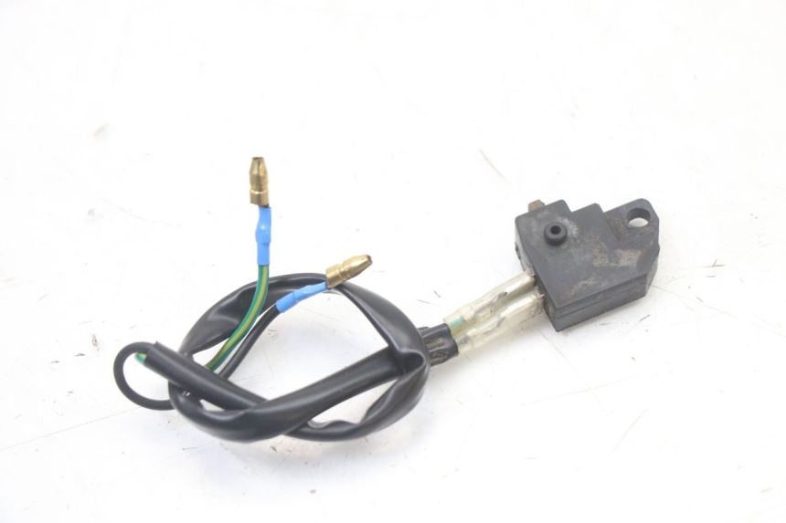 photo de WŁĄCZNIK ŚWIATEŁ STOP PRAWY MASH CITY 4T 50 (2018 - 2020) - Inny kąt widzenia