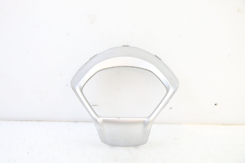 photo de WŁĄCZNIK ŚWIATEŁ STOP PRAWY KYMCO LIKE 4T 50 (2019 - 2025) - Zbliżenie techniczne