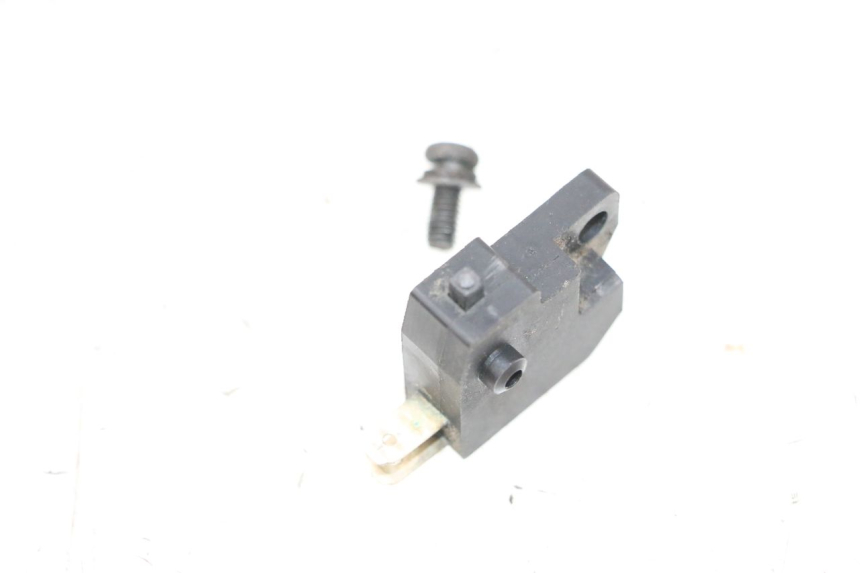 photo de WŁĄCZNIK ŚWIATEŁ STOP PRAWY SYM ORBIT 2 50 (2008 - 2014) - Zoom stanu zużycia