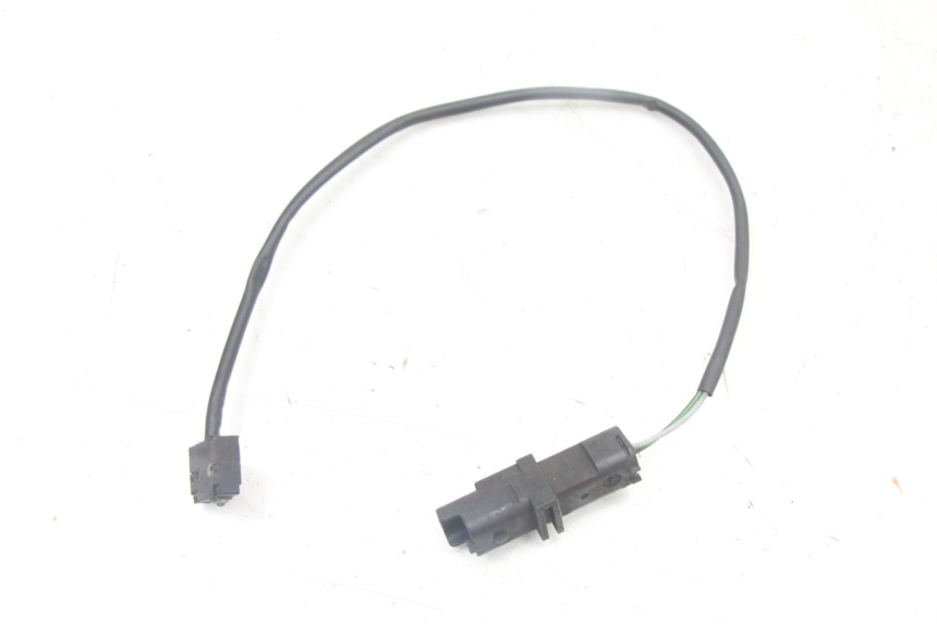 photo de WŁĄCZNIK ŚWIATEŁ STOP PRAWY PEUGEOT SATELIS COMPRESSOR K15 125 (2006 - 2009) - Widok główny