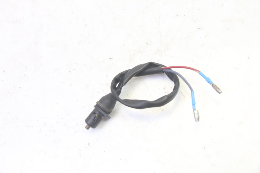 photo de WŁĄCZNIK ŚWIATEŁ STOP PRAWY RIDE RACE 2T 50 (2012 - 2017) - Zoom stanu zużycia