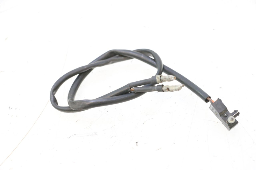 photo de PRAWO WYŁĄCZNIK ŚWIATŁA STOP DUCATI SS IE DS CARENEE 1000 (2002 - 2006) - Zbliżenie techniczne