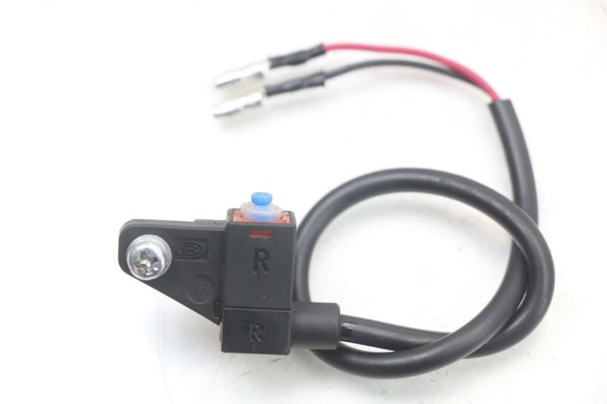 photo de WŁĄCZNIK ŚWIATEŁ STOP PRAWY VASTRO STREET X 4T 50 (2016 - 2021) - Widok główny