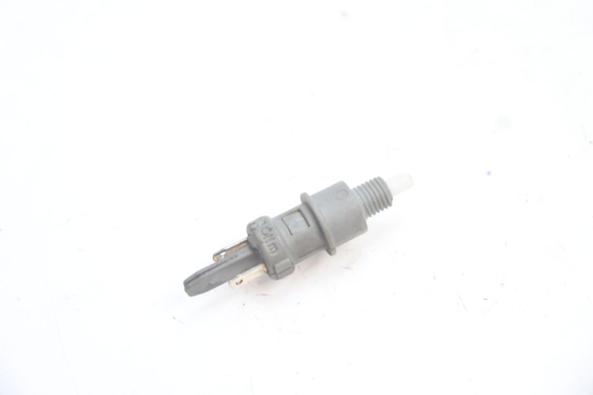 photo de PRAWO WYŁĄCZNIK ŚWIATEŁ STOP PEUGEOT TREKKER 50 (1995 - 2004) - Szczegół części