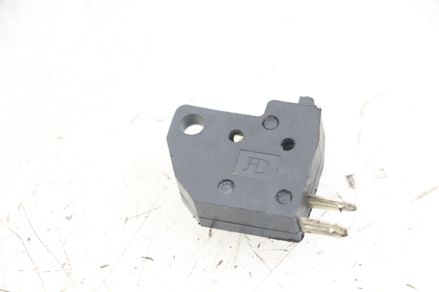 photo de WŁĄCZNIK ŚWIATEŁ STOP PRAWY FANTIC XM PERFORMANCE 2T 50 (2021 - 2022) - Widok główny