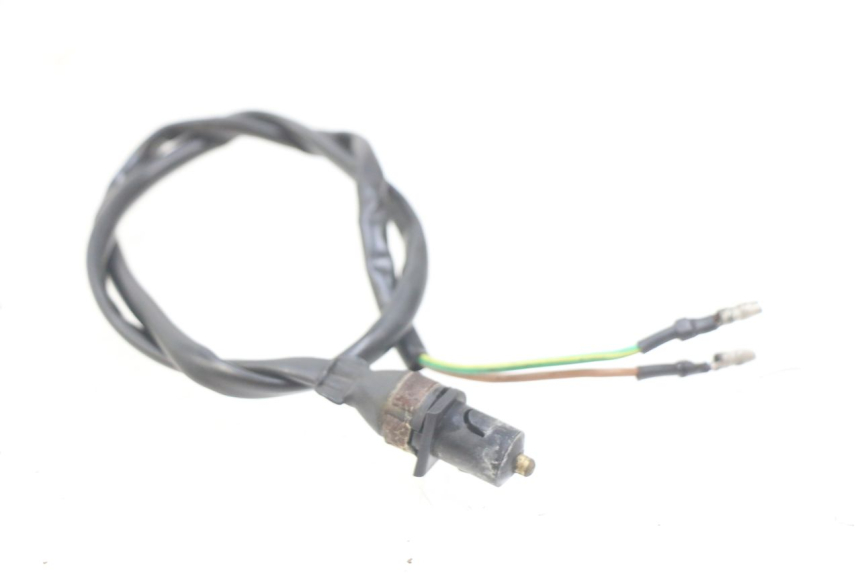 photo de WŁĄCZNIK ŚWIATEŁ STOP PRAWY YAMAHA XV VIRAGO 750 (1984 - 1998) - Szczegół części