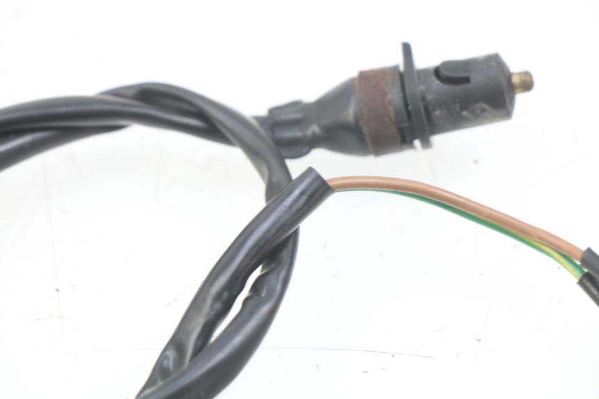 photo de WŁĄCZNIK ŚWIATEŁ STOP PRAWY YAMAHA XV VIRAGO 750 (1984 - 1998) - Zoom stanu zużycia