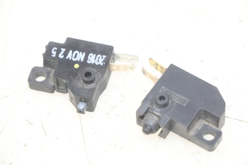 photo de Włącznik światła stopu YAMAHA D'ELIGHT DELIGHT 125 (2017 - 2020) - Widok główny