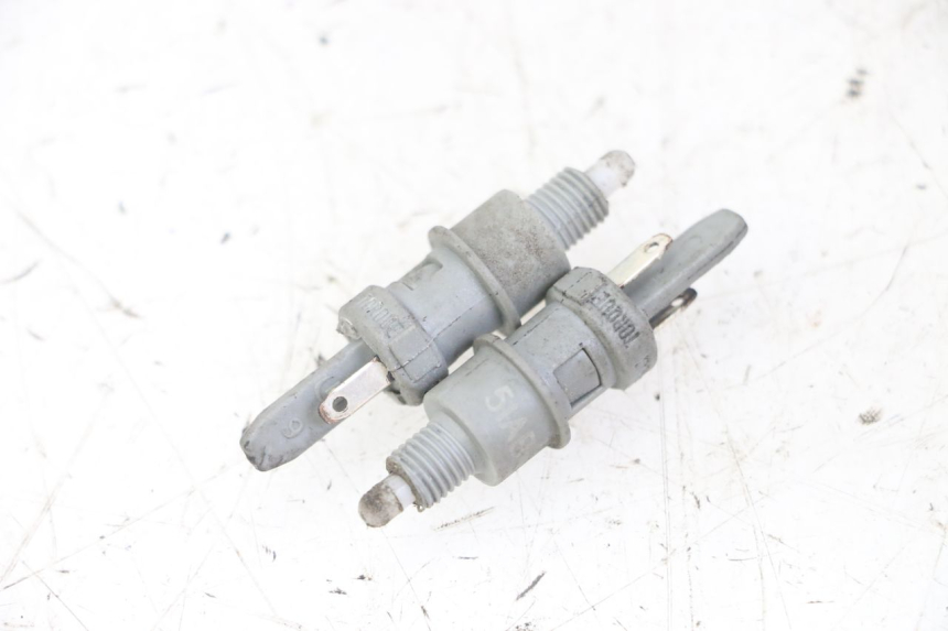 photo de Włącznik światła stopu PEUGEOT ELYSTAR 125 (2002 - 2007) - Widok główny