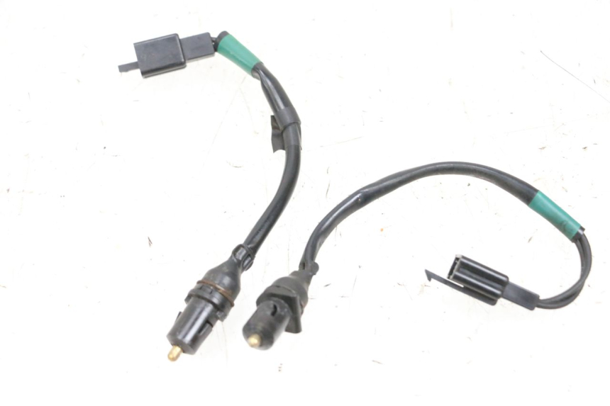 photo de Włącznik światła stopu MBK FLAME X 125 (2007 - 2016) - Widok główny