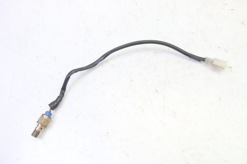 photo de Włącznik światła stop lewy ADIVA AD3 300 (2014 - 2020) - Widok główny