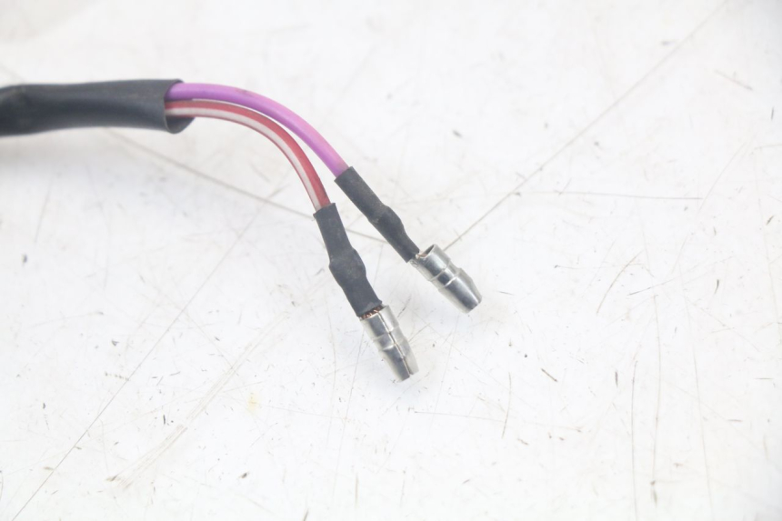 photo de Włącznik światła stopu lewy TNT MOTOR ROMA 10' 4T 50 (2007 - 2018) - Inny kąt widzenia