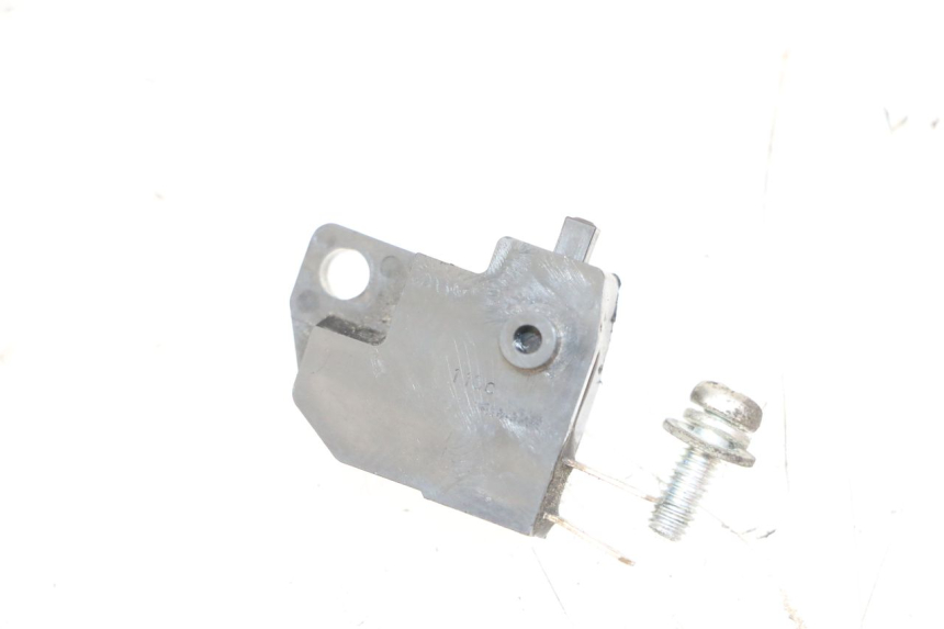 photo de Włącznik światła stopu lewy PEUGEOT SATELIS 125 (2013 - 2018) - Zoom stanu zużycia