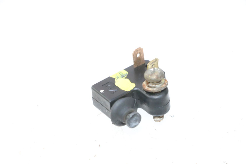 photo de Włącznik światła stopu lewy YAMAHA XMAX X-MAX 125 (2006 - 2009) - Zoom stanu zużycia