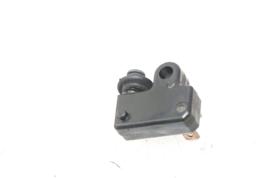 photo de Włącznik światła stopu lewy YAMAHA X-MAX XMAX 125 (2010 - 2013) - Szczegół części