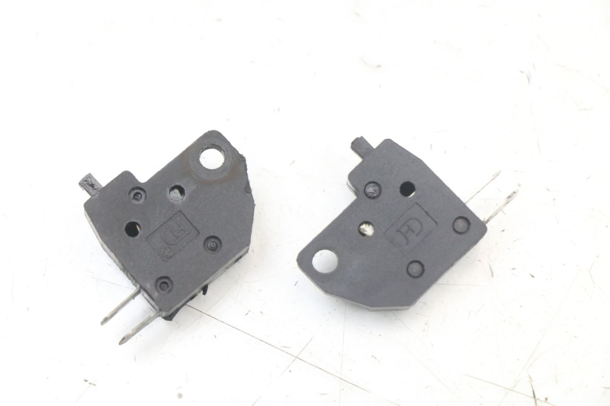 photo de Włącznik światła stopu NECO GPX LC 2T 50 (2014 - 2018) - Zoom stanu zużycia