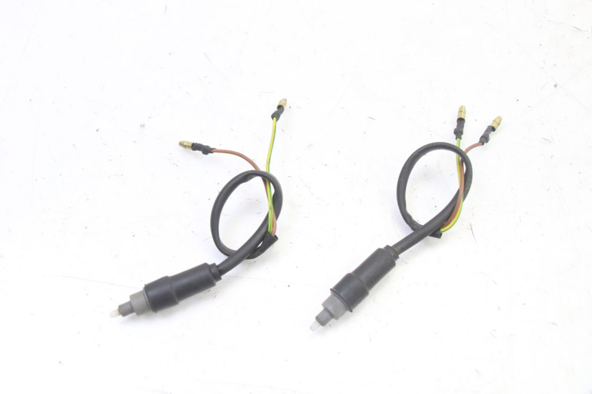 photo de Włącznik światła stopu YAMAHA JOG R 50 (2004 - 2014) - Widok główny