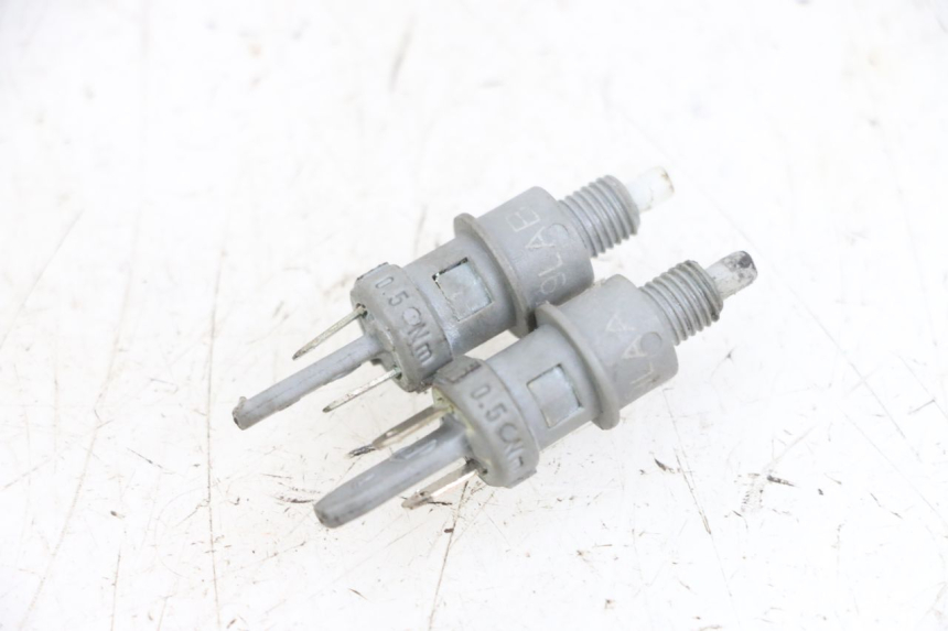 photo de Włącznik światła stopu PEUGEOT LUDIX 50 (2008 - 2017) - Widok główny