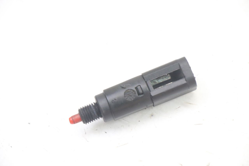 photo de Włącznik światła stopu PIAGGIO VESPA S 2T 50 (2007 - 2014) - Widok główny