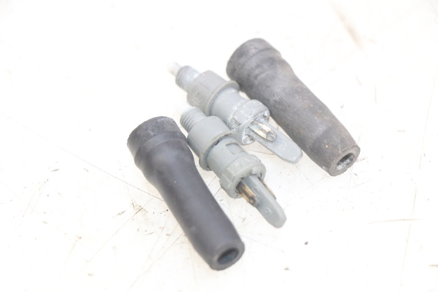 photo de Włącznik światła stopu PEUGEOT TREKKER 50 (1998 - 2004) - Szczegół części