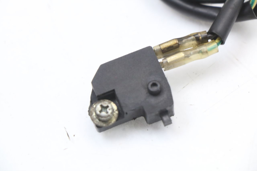 photo de Włącznik światła stopu PEUGEOT V-CLIC VCLIC 50 (2007 - 2013) - Zoom stanu zużycia