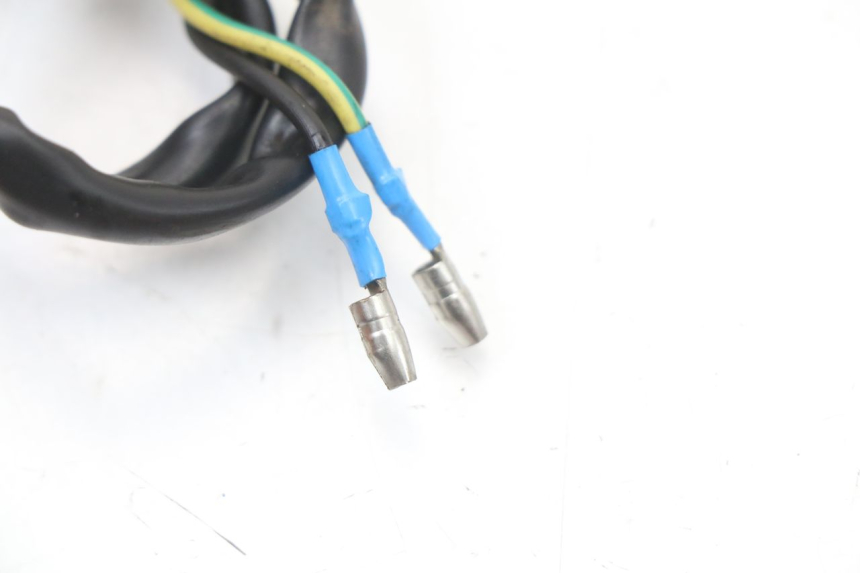 photo de Włącznik światła stopu PEUGEOT V-CLIC VCLIC 50 (2007 - 2013) - Zbliżenie techniczne