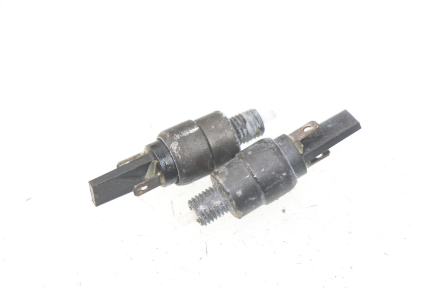 photo de Włącznik światła stopu PIAGGIO VESPA LX IE 125 (2010 - 2012) - Widok główny