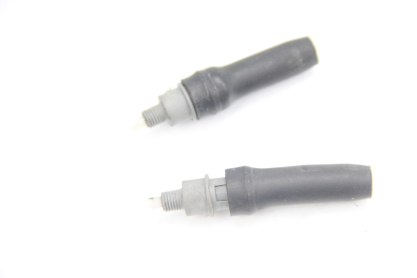 photo de Włącznik światła stopu PEUGEOT VIVACITY 100 (1999 - 2008) - Szczegół części