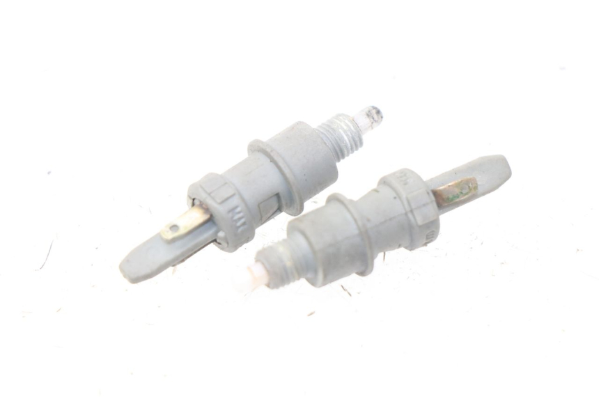 photo de Włącznik światła stopu PIAGGIO X9 125 (2000 - 2003) - Widok główny