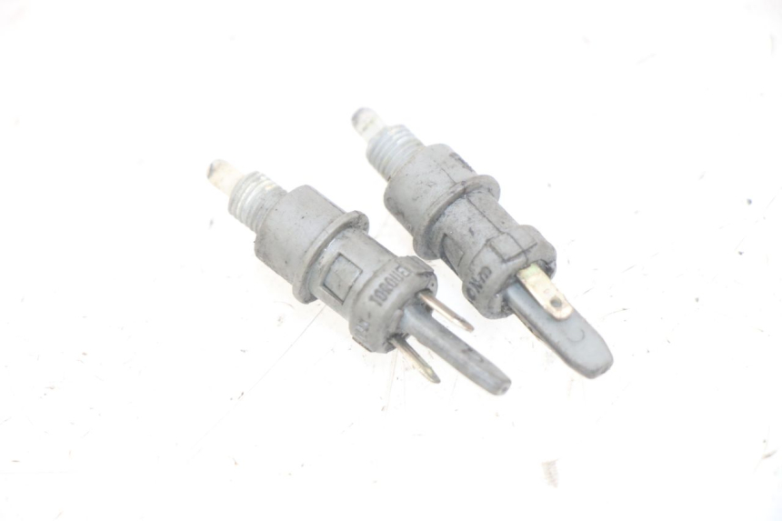 photo de Włącznik światła stopu PIAGGIO X9 125 (2000 - 2003) - Szczegół części