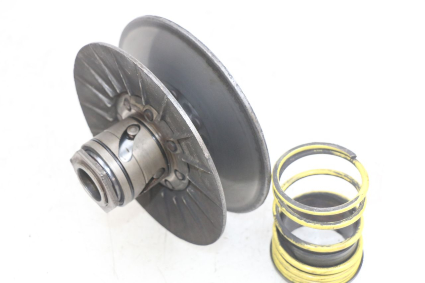 photo de KOREKTOR MOMENTU OBROTOWEGO YAMAHA X-MAX XMAX 250 (2006 - 2009) - Zbliżenie techniczne