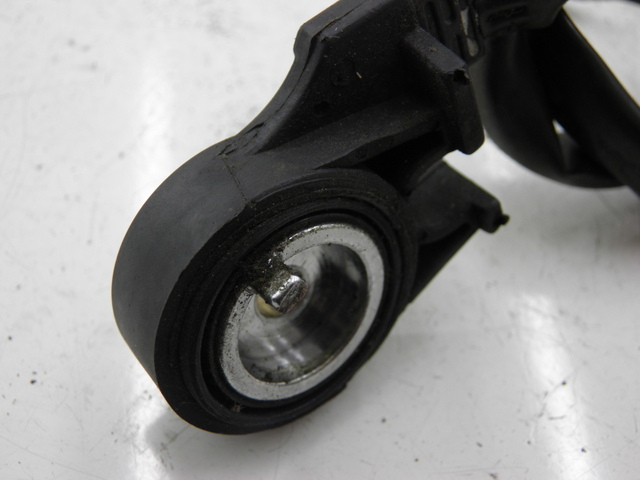 photo de WYŁĄCZNIK STOPKI PODPÓRKI EUROCKA RETRO 50 (2007 - 2014) - Zbliżenie techniczne