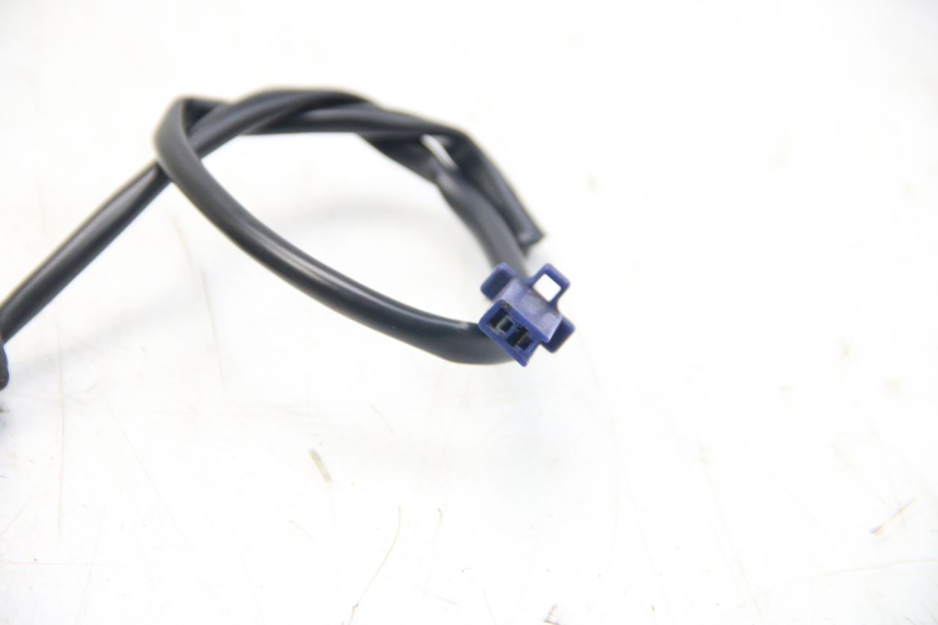 photo de WYŁĄCZNIK STOPKI PODPÓRKI PIAGGIO BEVERLY 125 (2010 - 2015) - Zoom stanu zużycia