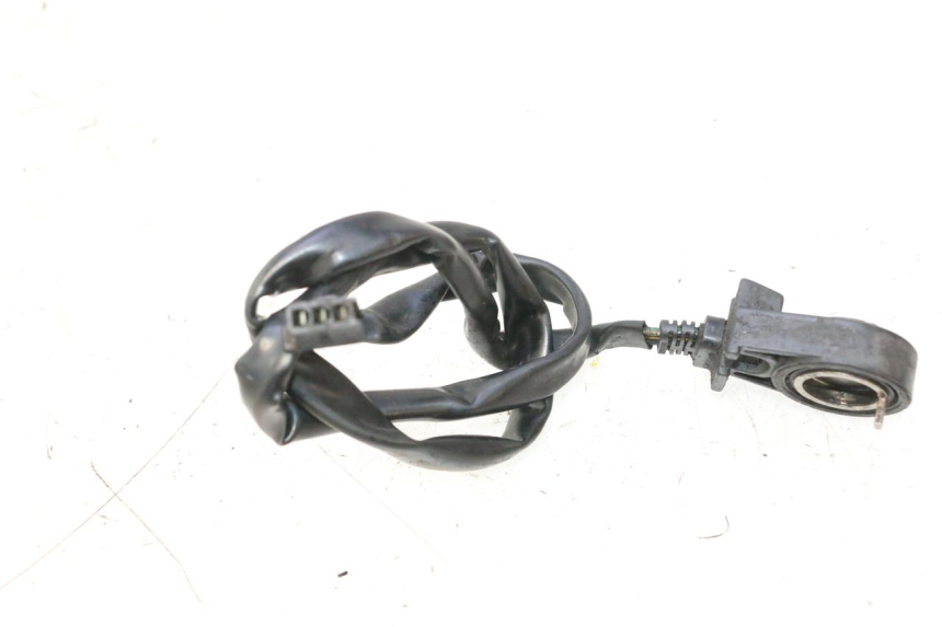 photo de WYŁĄCZNIK ZAPŁONU STOPKI HONDA CB TWO FIFTY 250 (1991 - 2002) - Inny kąt widzenia