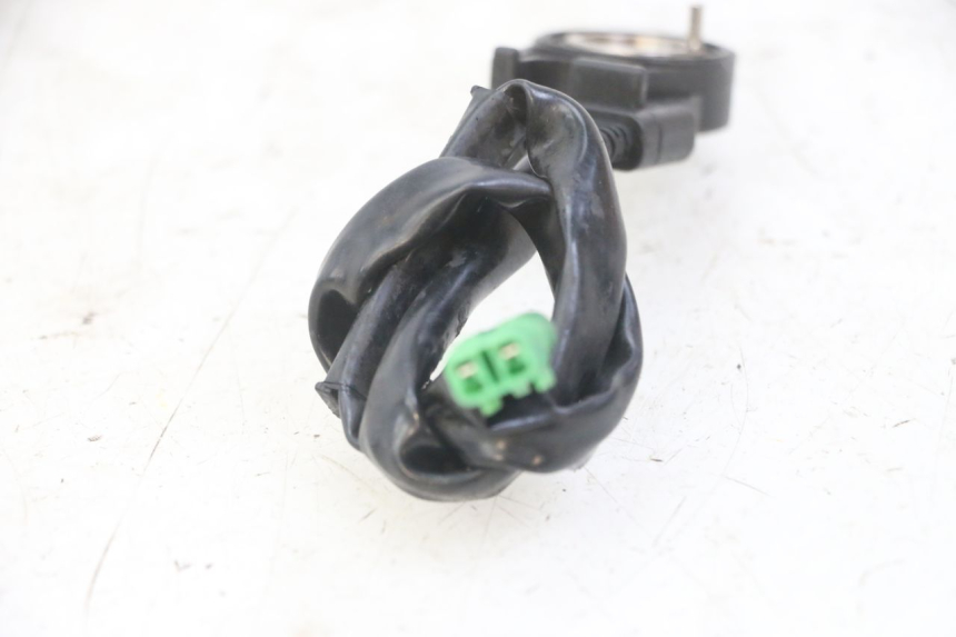 photo de WYŁĄCZNIK STOPKI PODPOROWEJ HONDA CBF 500 (2004 - 2007) - Zoom stanu zużycia