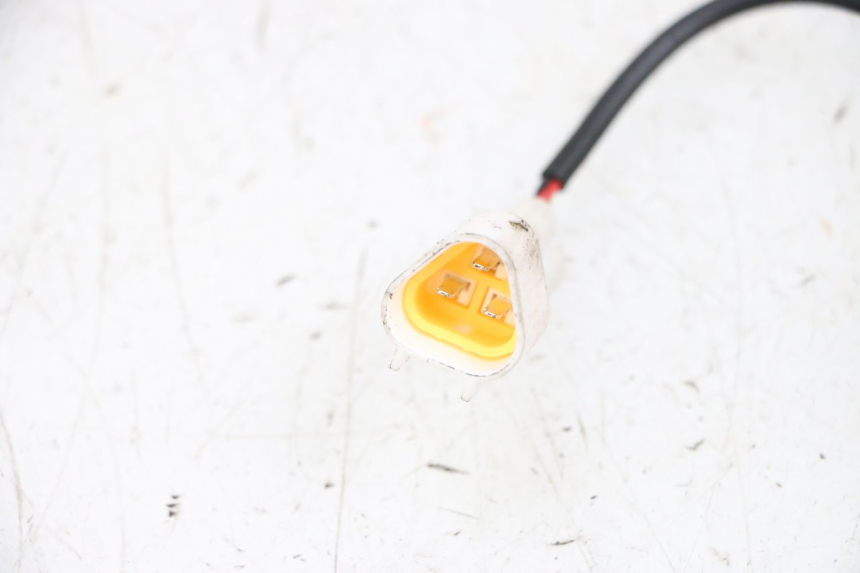 photo de WYŁĄCZNIK STOPKI PODPOROWEJ SEGWAY NINEBOT E125S 1 (2022 - 2026) - Zoom stanu zużycia