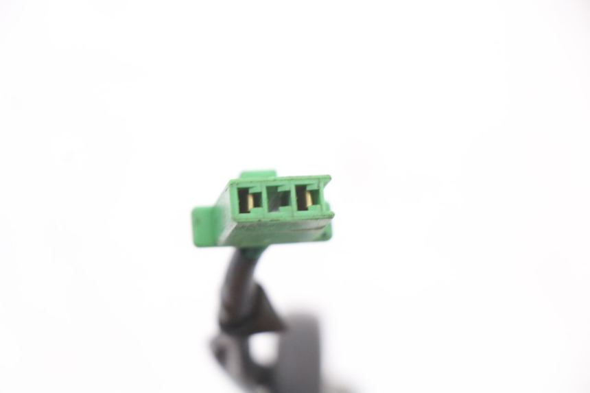 photo de WYŁĄCZNIK STOPKI PODPOROWEJ HONDA FES S-WING SWING ABS 125 (2007 - 2015) - Zbliżenie techniczne