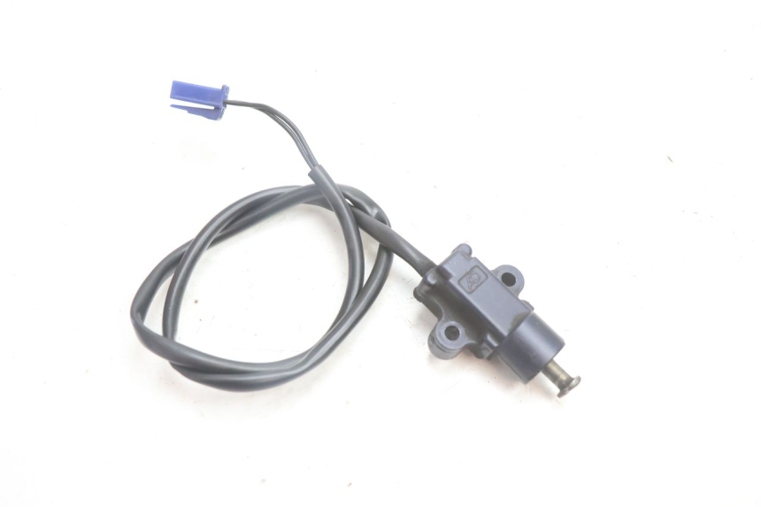 photo de WYŁĄCZNIK ZAPŁONU STOPKI YAMAHA FJR 1300 (2001 - 2005) - Zoom stanu zużycia