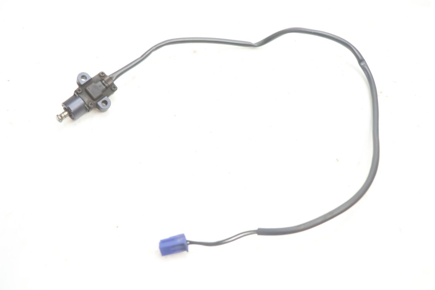 photo de WYŁĄCZNIK ZAPŁONU STOPKI YAMAHA FJR 1300 (2001 - 2005) - Inny kąt widzenia