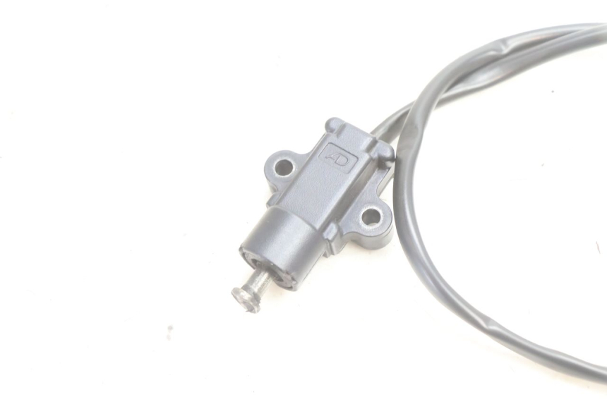 photo de WYŁĄCZNIK STOPKI PODPÓRKI YAMAHA FZ8 800 (2010 - 2016) - Zoom stanu zużycia