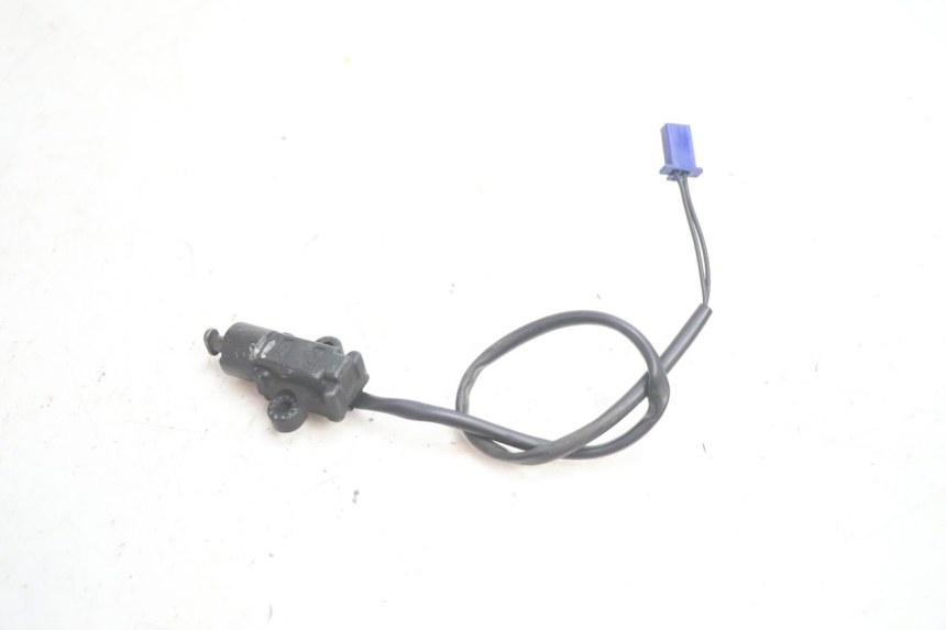 photo de WYŁĄCZNIK STOPKI PODPOROWEJ GILERA GP 800 (2007 - 2013) - Zoom stanu zużycia